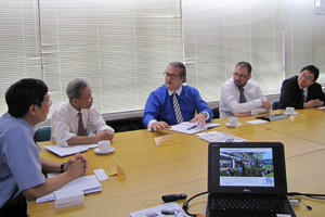 Visitors from Edinburgh Napier University had a meeting with managers from the Facility Management and Project Management departments.