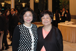 A photo of Mrs. Leung and Ms. Lee before the dinner