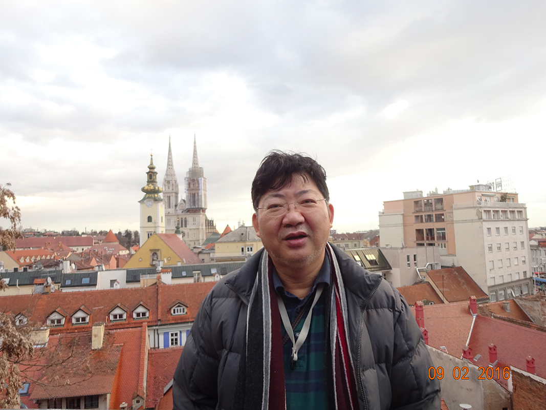 Professor Simon Shun-Man Ho Picture 3