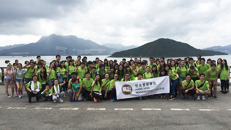 Group photo before the walkathon