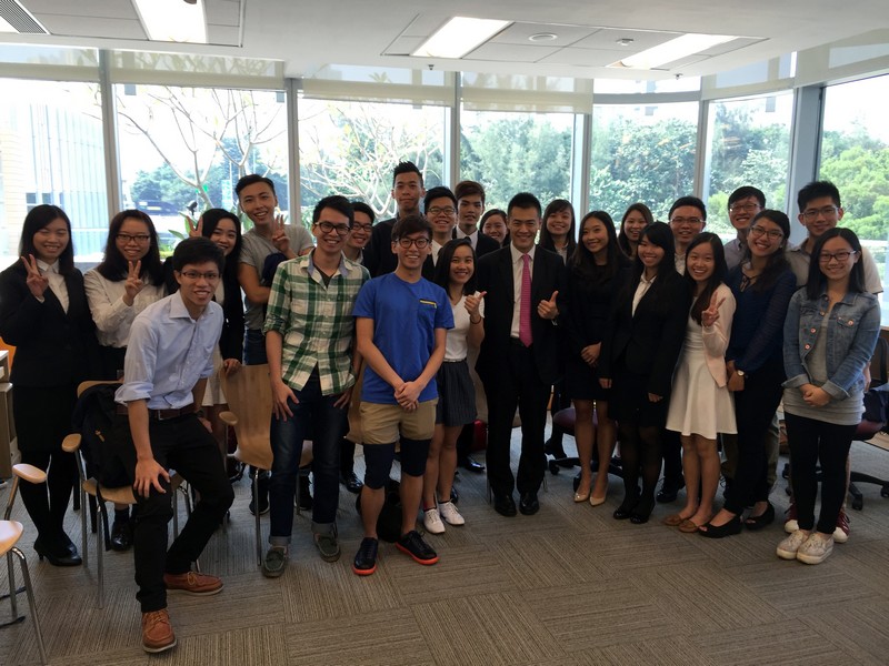 Mr Lau Ming Wai had a group photo with HSMC students