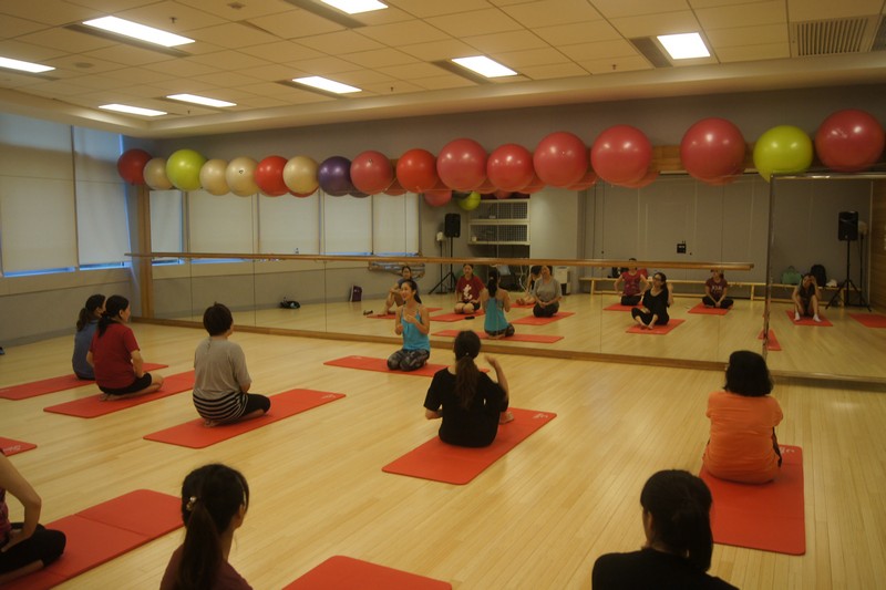 Quiet workout at a yoga class