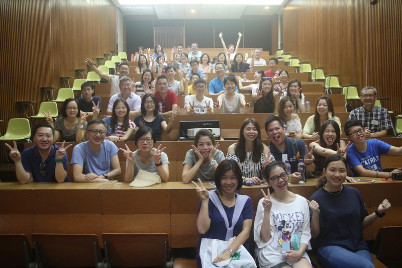 Alumni relived their student days in a lecture room at Block M