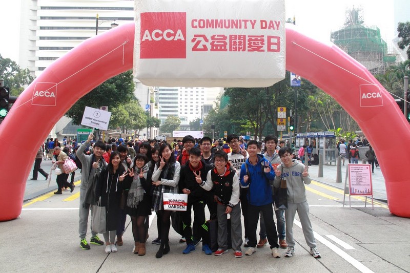 A group photo of our students near the finish line