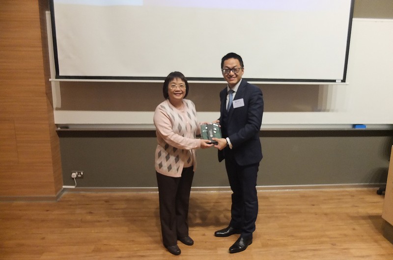 Dr Brossa Wong, Head of Department, presented souvenir to Mr Wilson Cheng, the guest speaker