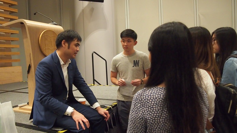 Students sought advice from Mr Andy Chan questions