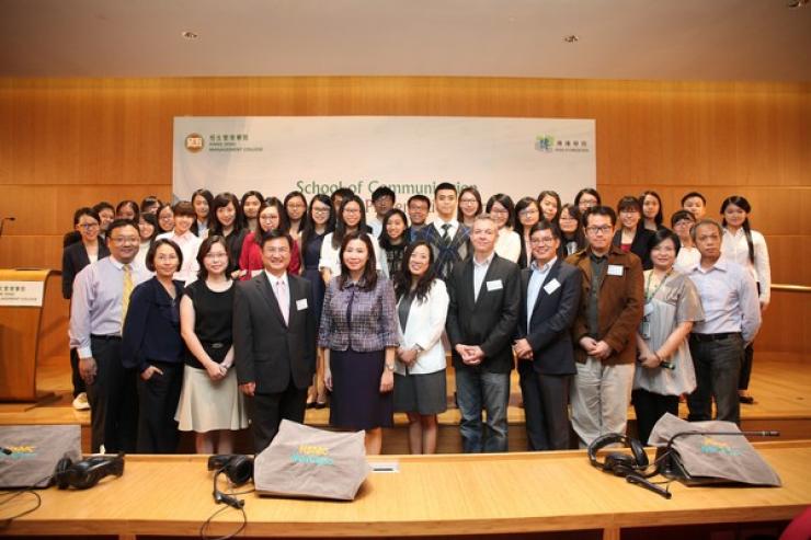 Group Photo: awarded participants of Enlightenment Post and Workshops