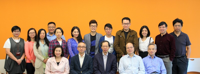 Group photo with Professor Lui Tai Lok (first row, 2nd from left), Professor Hui Yer Van (first row, centre) Professor Raymond So (first row, first from right), Professor Scarlet Tso (first row, first from left) and academic staff of School of Communication