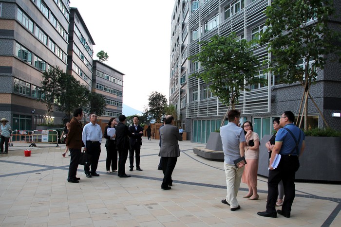 The Campus Tour for IAP members led by Professors and Lecturers of the School of Communication