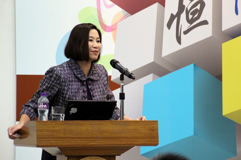 Professor Scarlet Tso, Dean of School of Communication, gave a welcoming speech