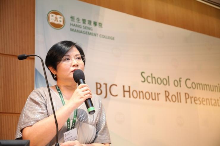 Ms Glacial Cheng, Senior Lecturer, MC of the Ceremony