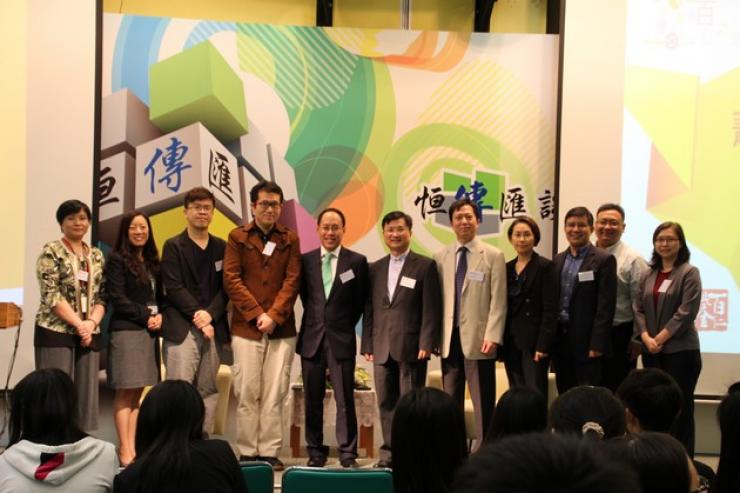 Group Photo of Dr Lee and Professors from School of Communication