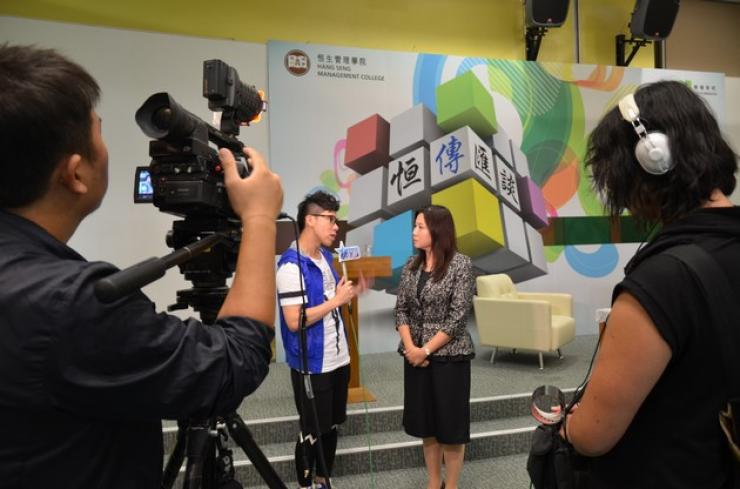 Prof Scarlett Tso was interviewed by “Asian Entertainment”