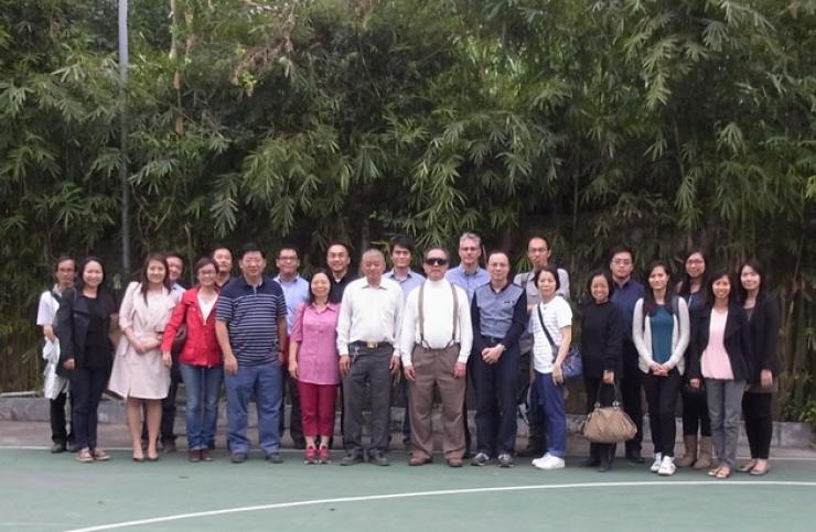 A group photo with bamboo nursery’s representatives