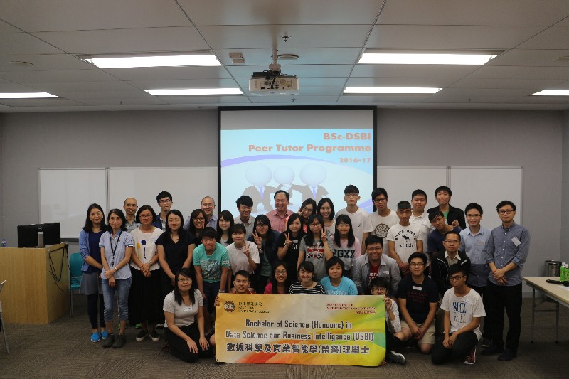 Group photo of BSc-DSBI tutors, BSc-DSBI tutees and academic staff