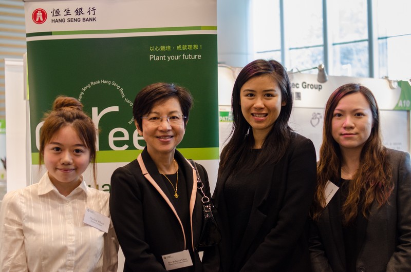 Ms Rebecca Chan and representatives from Hang Seng Bank