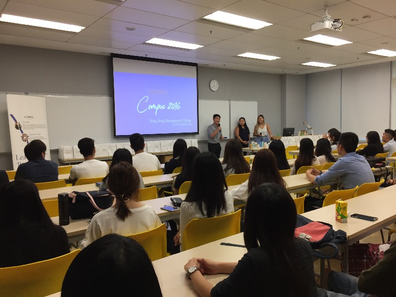 Staff Sharing in the recruitment talk of L’Oréal on 26 September 2016