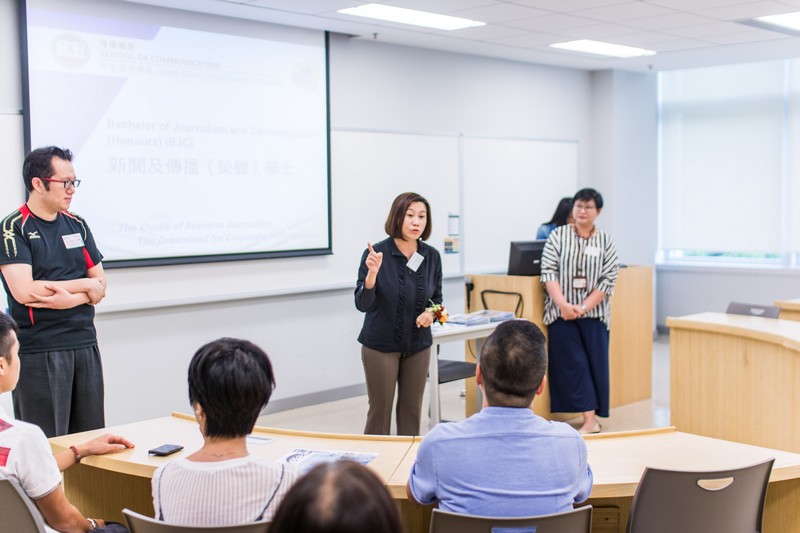 Interflow session between parents and academic staff