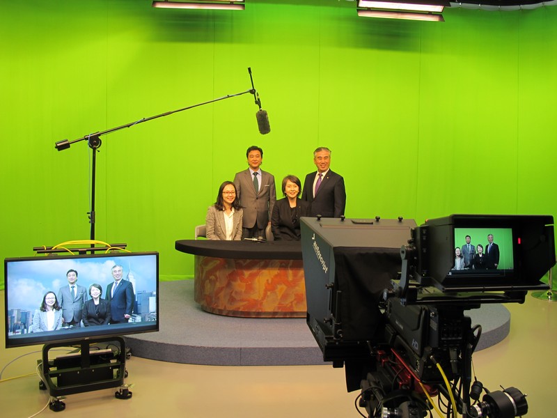 Visitors were introduced to the learning facilities, including the Library (left photo) and the BJC TV Studio (right photo)