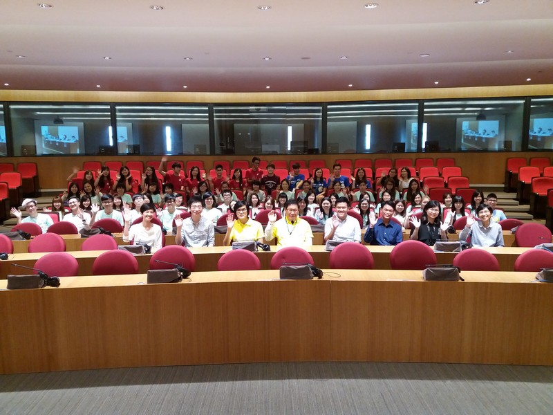 Happy faces of new students, faculty and staff