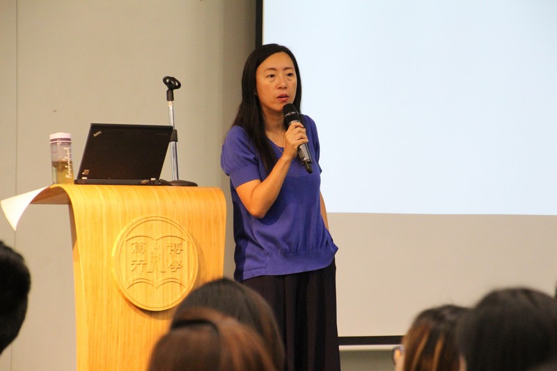 Dr Meily Cheung, Assistant Professor, elaborated the application and selection procedures in detail