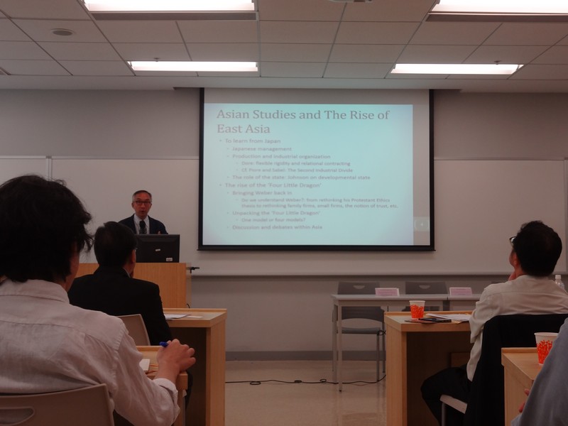 Professor Lui Tai Lok presented on Beyond the Search of Recipe for Economic Success: New Directions in Asian Studies