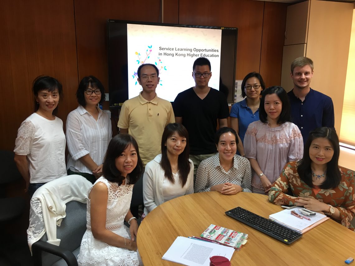 Ms Joyce Lee, Dr Anora Wong, Dr Holly Chung, Dr Rebecca Ong and other members of the Department of English.