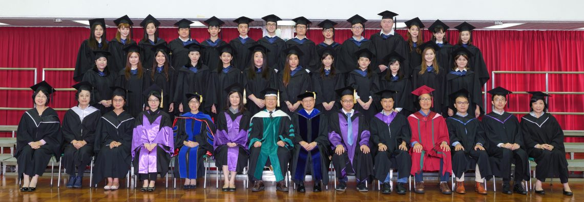 Graduating students of Bachelor of Arts (Honours) in Chinese and their teachers