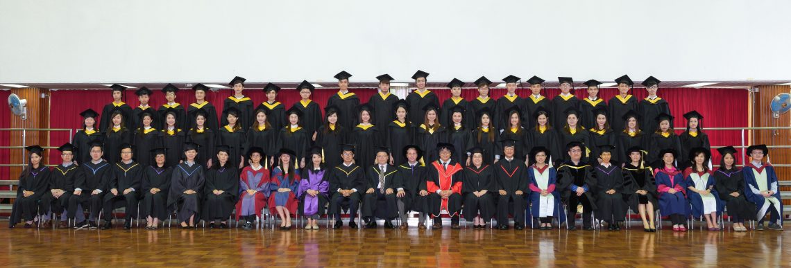 Graduating students of Bachelor of Business Administration (Honours) in Corporate Governance and their teachers