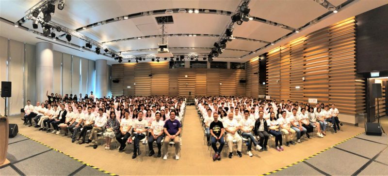 Academic staff and students of the School of Decision Sciences pictured together