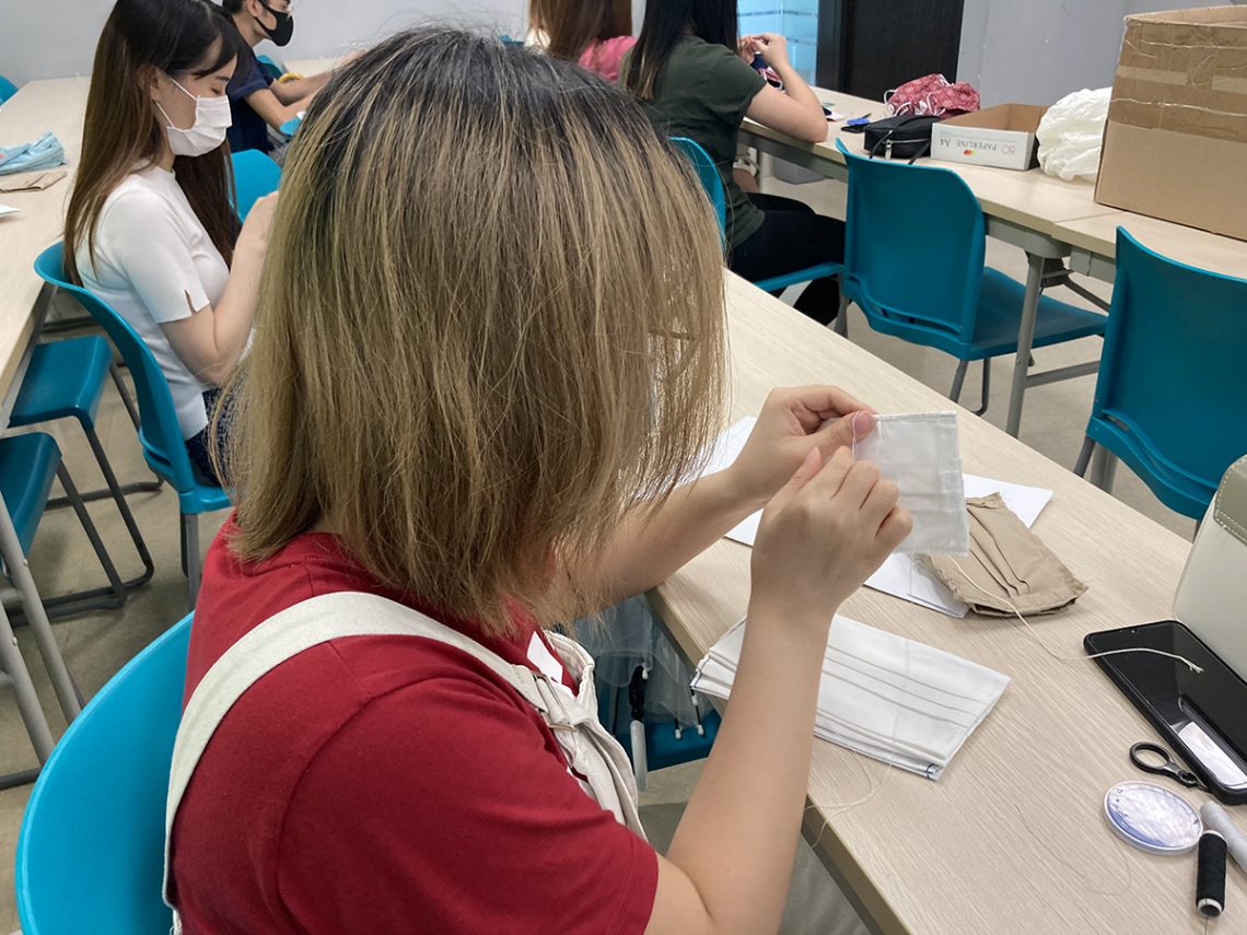 Students are producing cloth masks