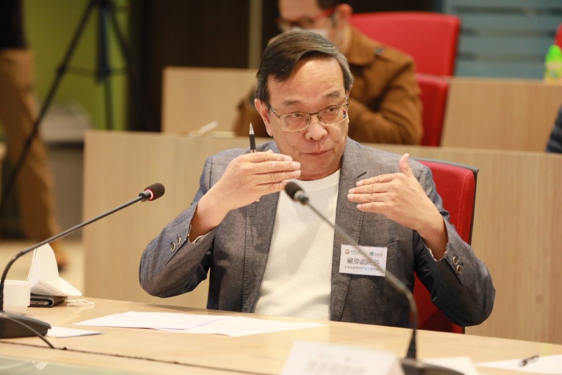 Professor Peter Kwan, Associate Dean and Professor of Practice of Department of Journalism and Communication of Chu Hai College of Higher Education, says that professional training in hardware and soft skills are integral for journalism education.