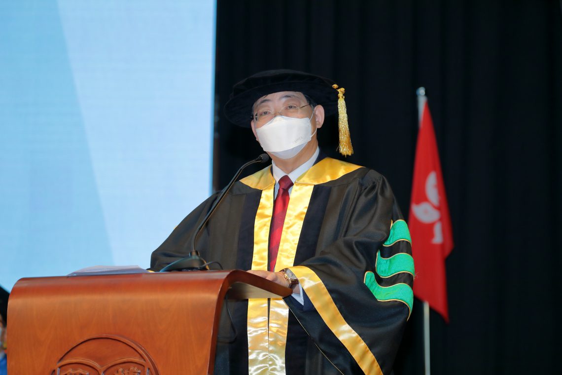 President Simon Ho expressed his warmest congratulations to all graduates