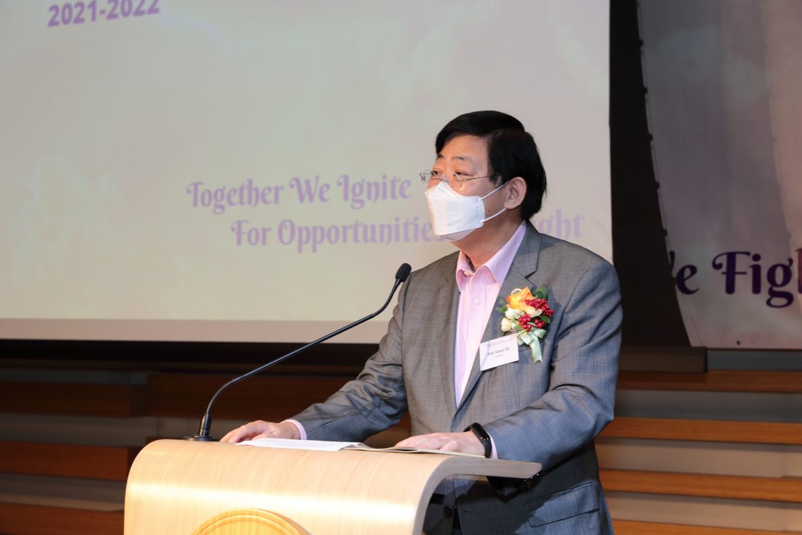 President Simon Ho encourages Student Ambassadors to pass on the serving spirit.