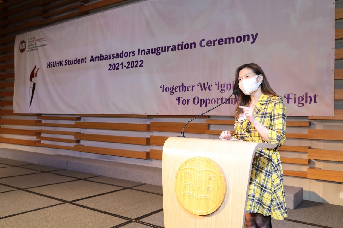 學生大使顧問鍾可盈博士勉勵一眾學生大使主動在校園發揮「大使」精神。
