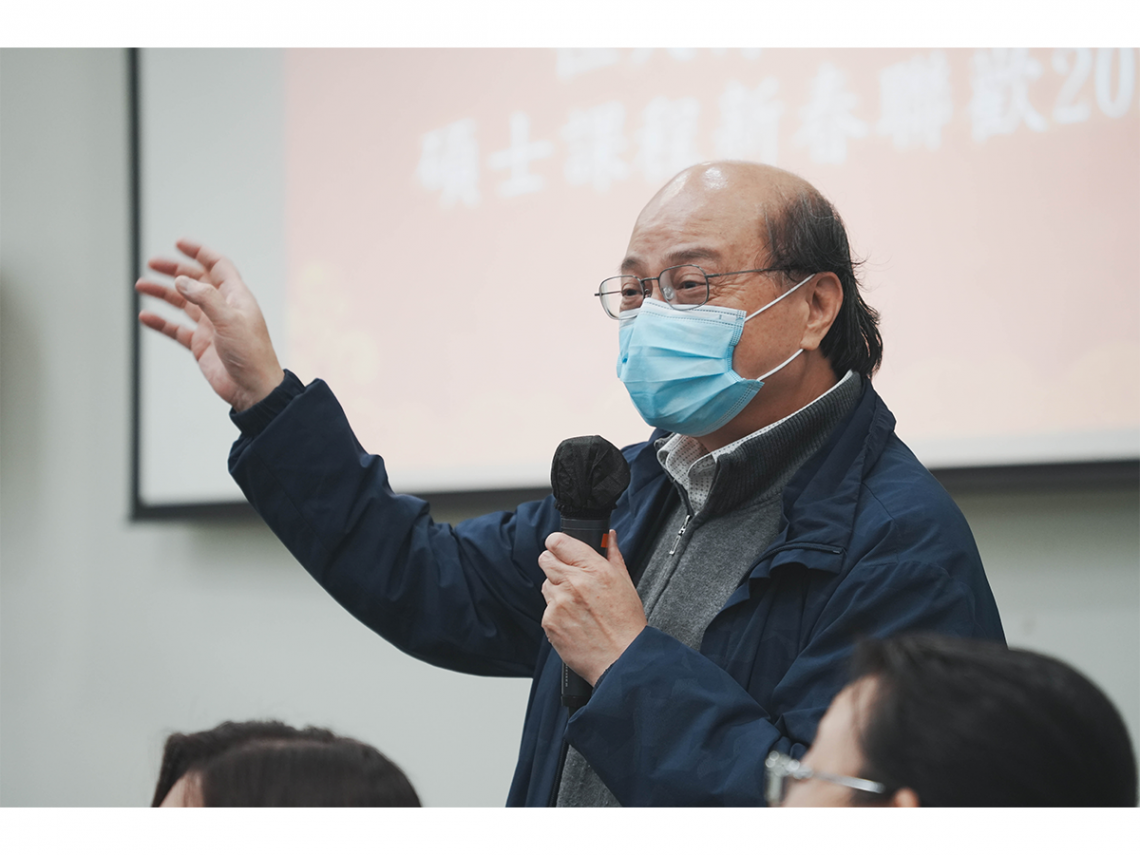 Professor Trevor Siu, MA-SC teacher, shared his views on strategic communication with students